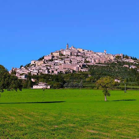 Il Cortiletto Casa Vacanza Trevi Kültér fotó